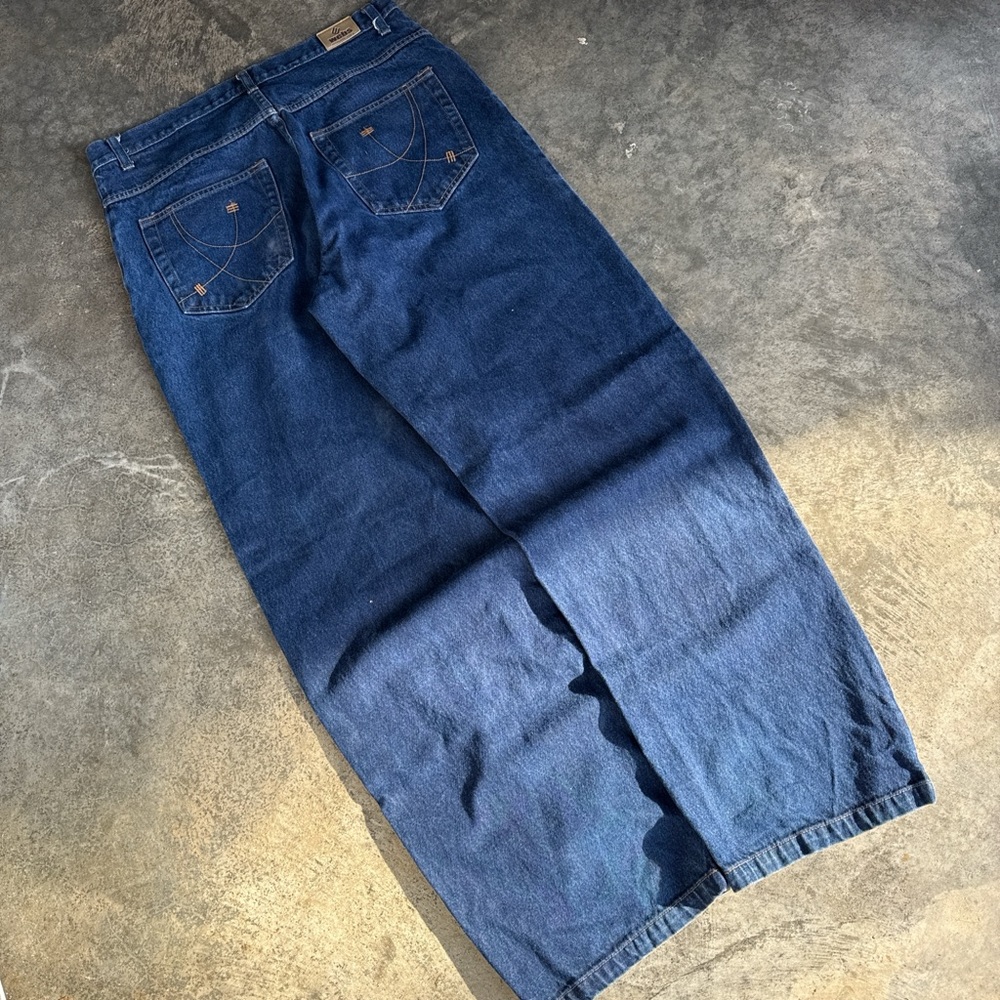 Webs Dark Wash Straight Jeans